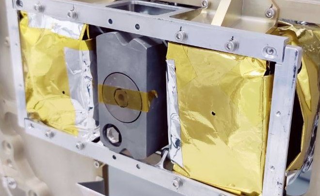 Thruster One in the foil